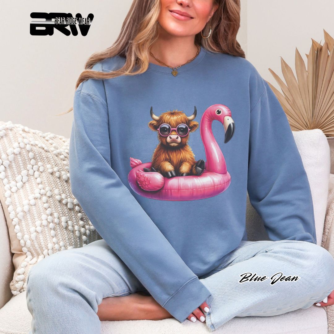 'Highland Cow-Flamingo Float'  Summer Long Sleeve Tee