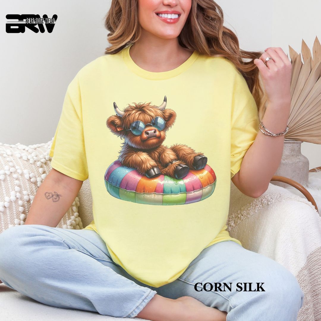 'Highland cow-Float' 3 Summer Tee