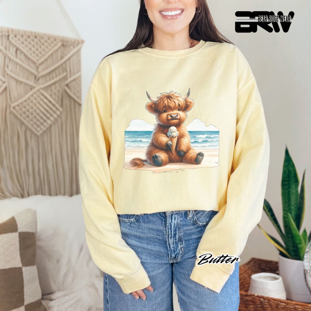 'Highland Cow-Beach-Ice Cream' Summer Crewneck Sweatshirt