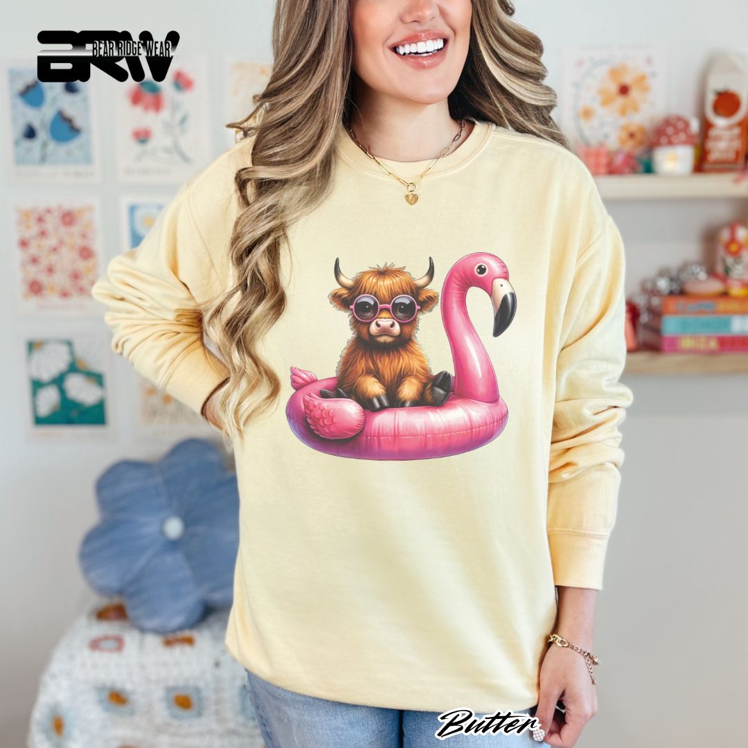 'Highland Cow-Flamingo Float'  Summer Long Sleeve Tee