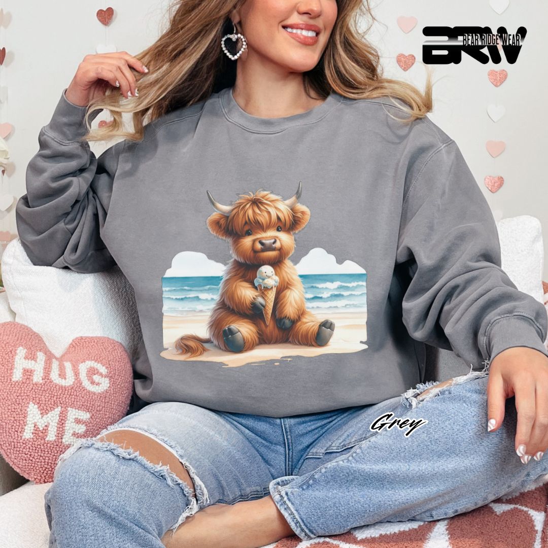 'Highland Cow-Beach-Ice Cream' Summer Crewneck Sweatshirt