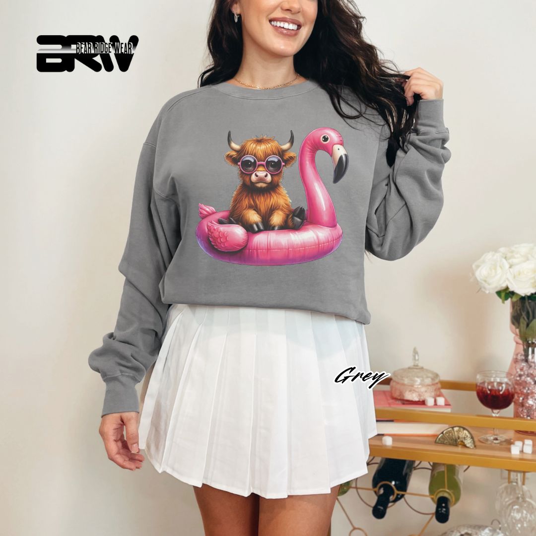 'Highland Cow-Flamingo Float'  Summer Long Sleeve Tee
