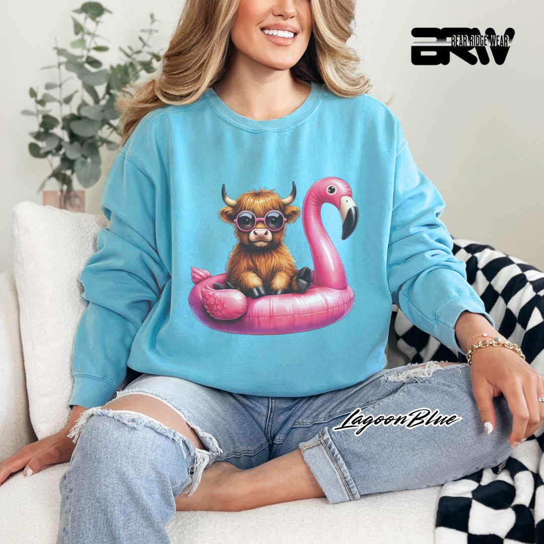 'Highland Cow-Flamingo Float'  Summer Long Sleeve Tee
