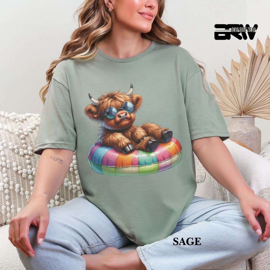 'Highland cow-Float' 3 Summer Tee