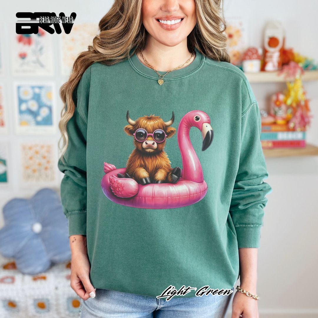 'Highland Cow-Flamingo Float'  Summer Long Sleeve Tee