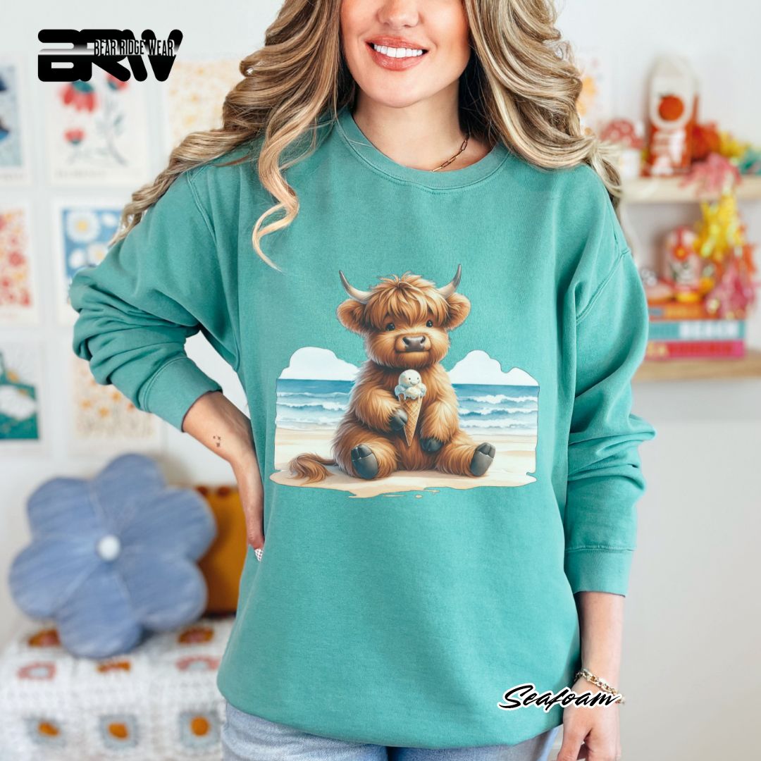 'Highland Cow-Beach-Ice Cream' Summer Crewneck Sweatshirt