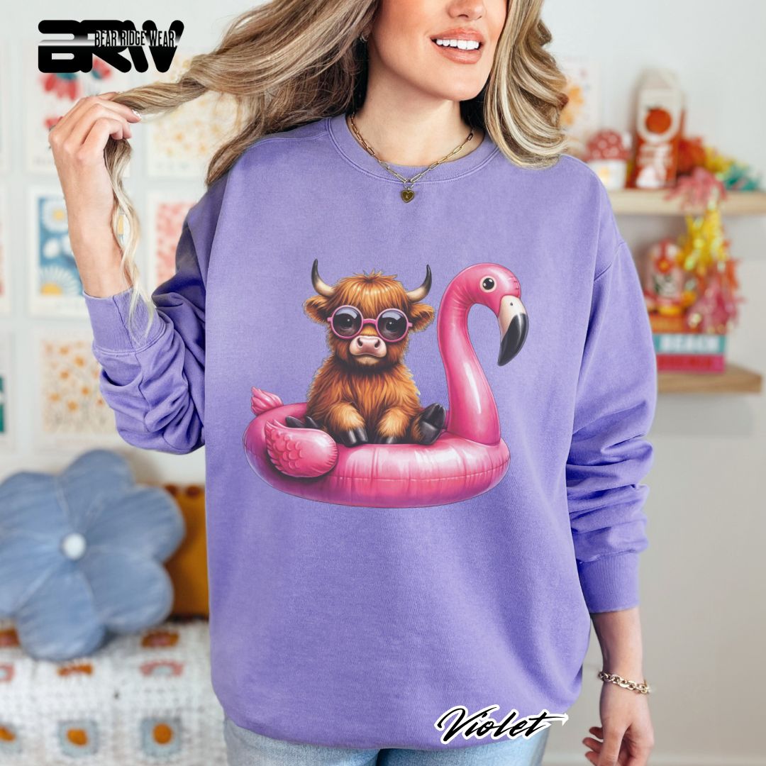 'Highland Cow-Flamingo Float'  Summer Long Sleeve Tee